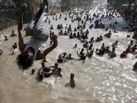 Чрезмерная жара в Пакистане унесла 19 жизней