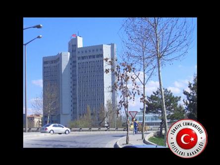  Министерство иностранных дел Турции резко осудило массовые убийства в Хуле