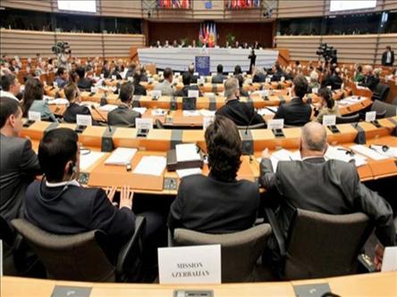  В Баку проходит сессия Парламентской Ассамблеи Евронест