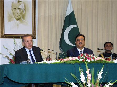  В ходе визита премьер-министра Эрдогана в Пакистан подписано 9 протоколов о намерении