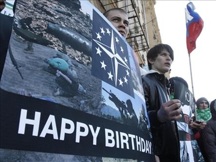  В России прошли демонстрации, направленные против НАТО